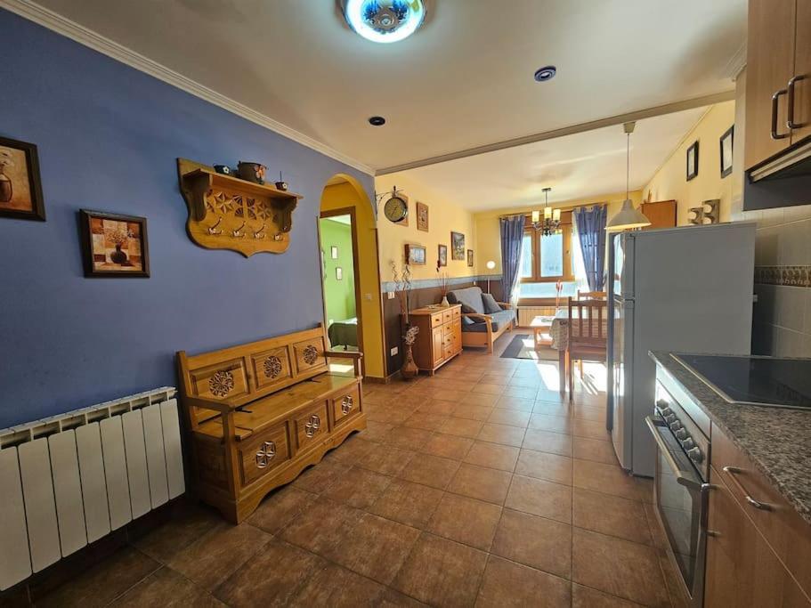 21A02 Coqueto Apartamento Con Garaje Фелечоса Экстерьер фото