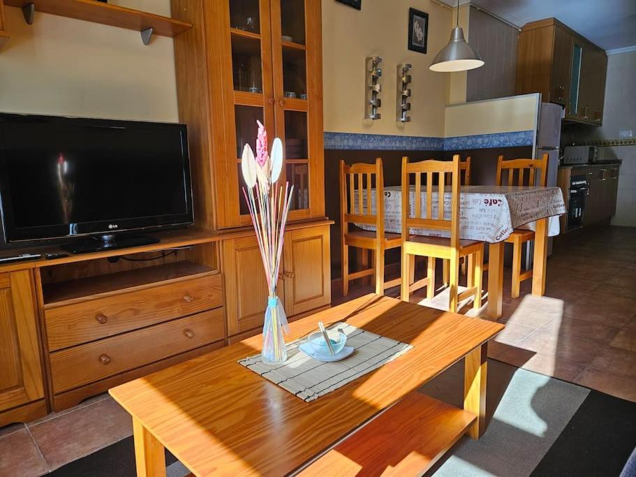 21A02 Coqueto Apartamento Con Garaje Фелечоса Экстерьер фото